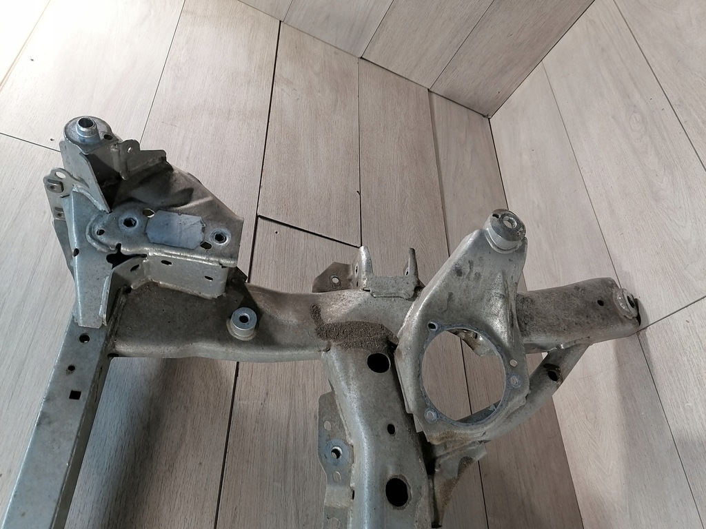 фото №12, Bmw 3 g20 g21 підрамник підрамник перед 6883131