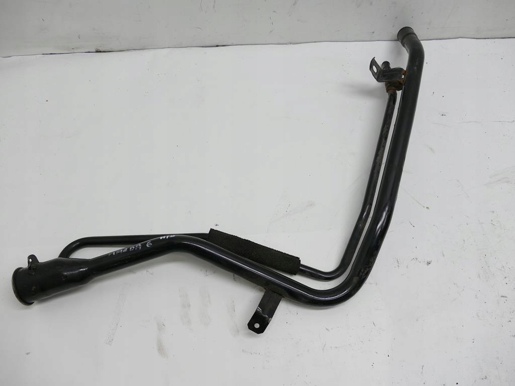 фото №1, Mazda 6 gh 2.2 mzr-cd труба заливна горловина пального