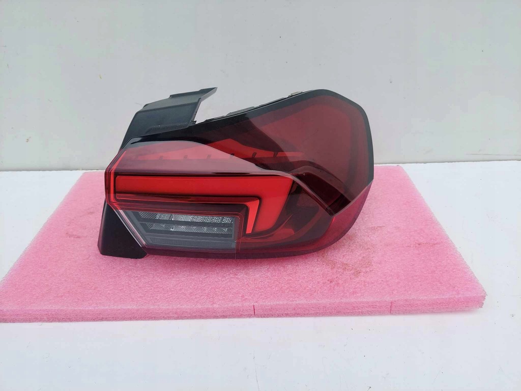 фото №1, Opel corsa f лампа права задня задня led