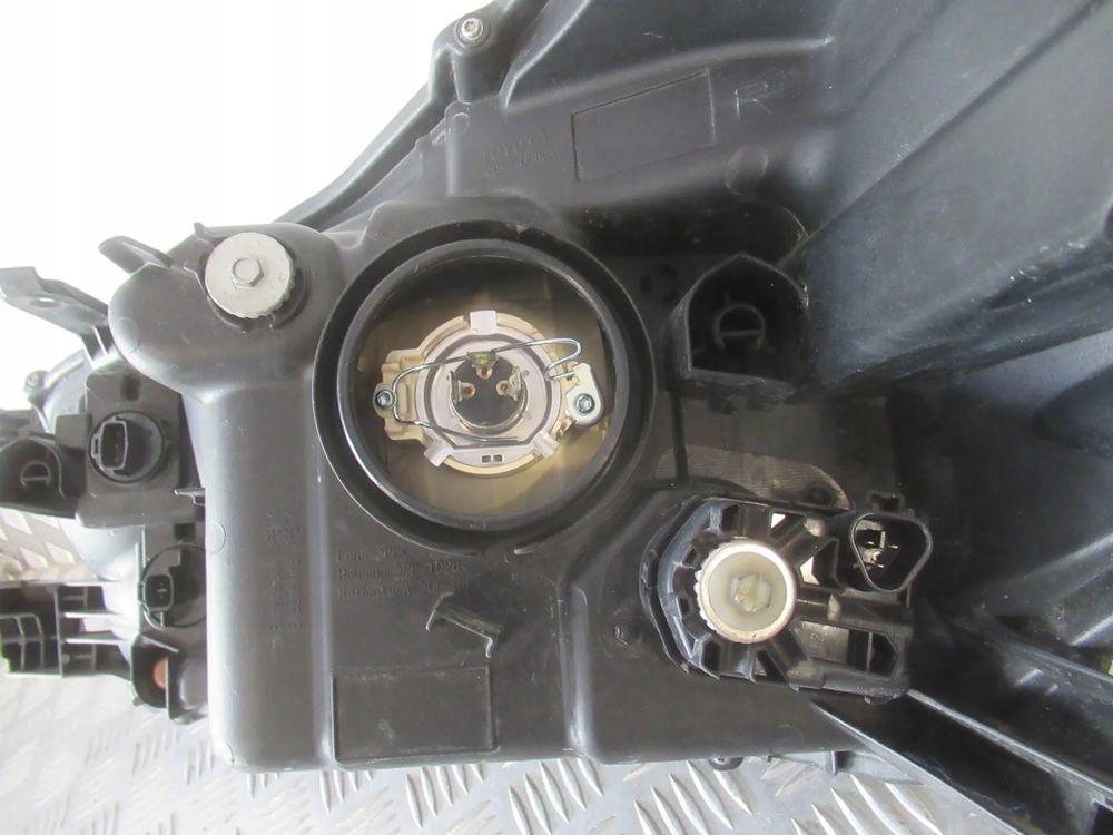 фото №13, Лампа передняя перед правая toyota hilux 8 viii 2015-2018