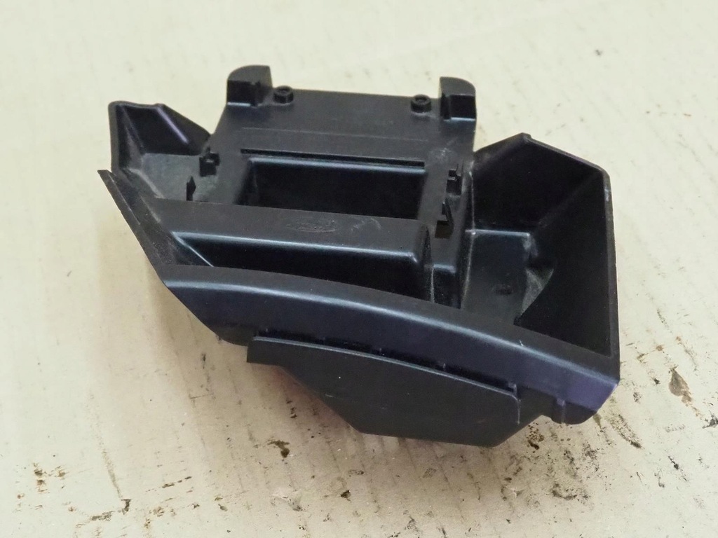 фото №9, Ford focus mk4 направляющая бампера задняя правый