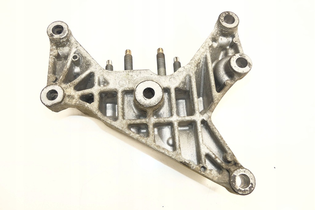 фото №7, Ford transit mk8 custom 2.0 ecoblue tdci кронштейн двигателя