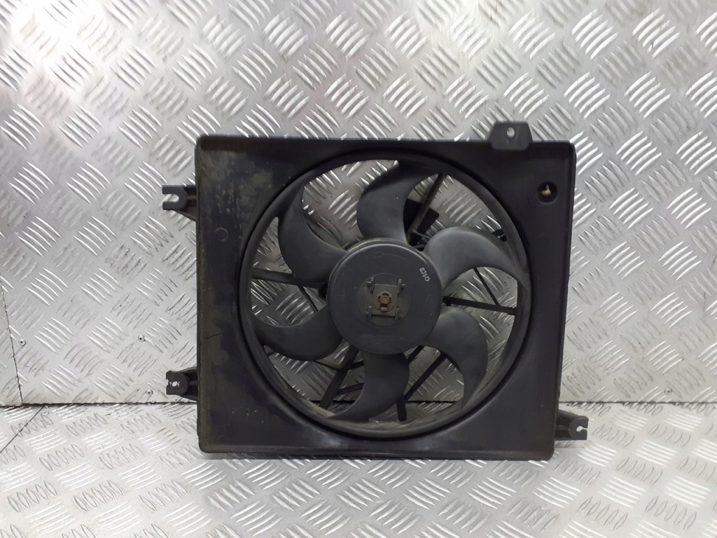 Купить Вентилятор радиатора toyota yaris 1 1.4 d4d 4548548