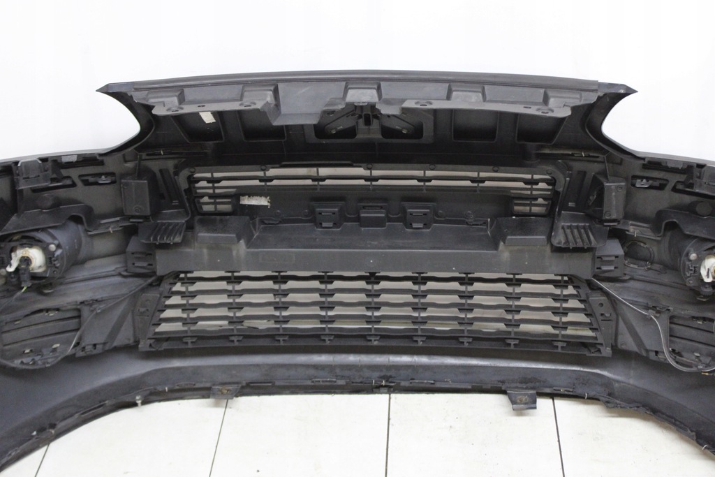 фото №8, Citroen c3 picasso 2008r- бампер перед передний exl - код лакокрасочного покрытия