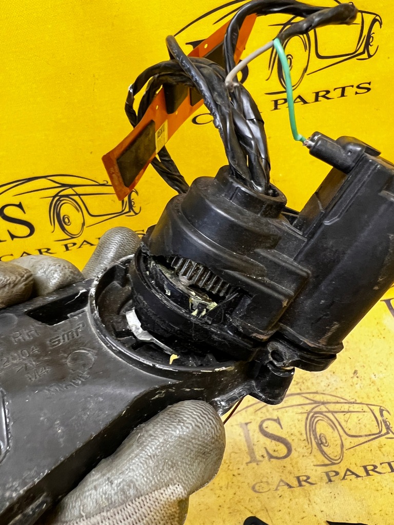 фото №9, Кронштейн каркас зеркало зеркало наружное правое tesla model 3 przedlift