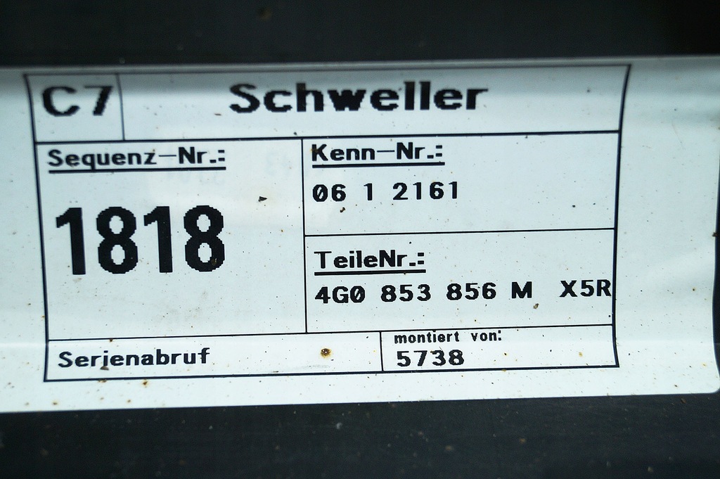 фото №8, Молдинг порог правая audi a6 c7 s-line