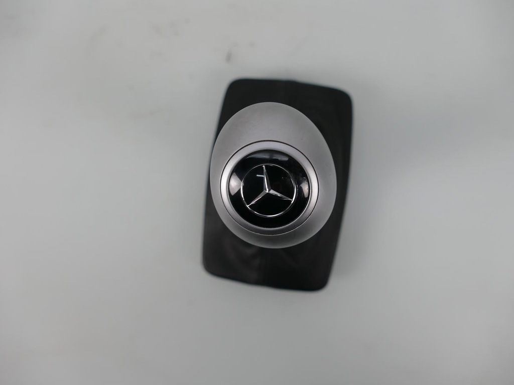 фото №4, Mercedes w204 ручка чехол рамка домкрата автоматическая коробка передач