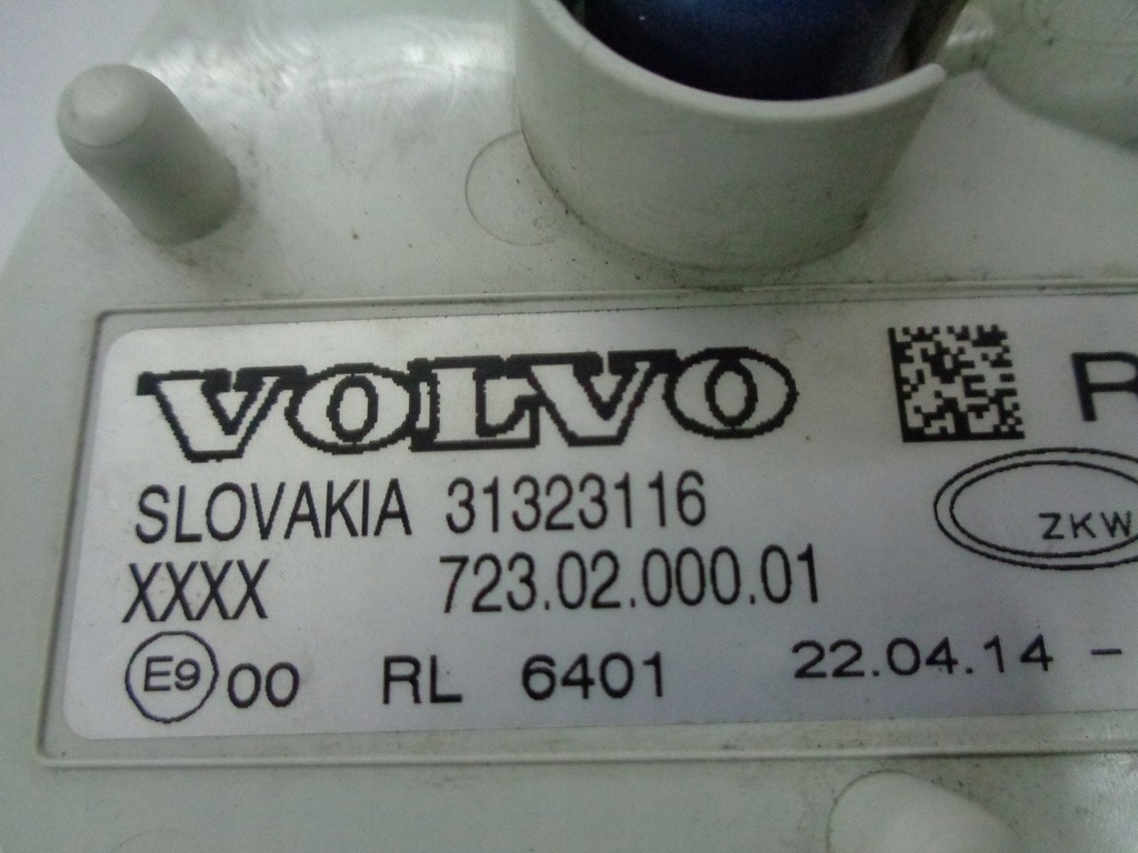 фото №3, Volvo v40 xc40 противотуманная фара led правый перед 2-pin