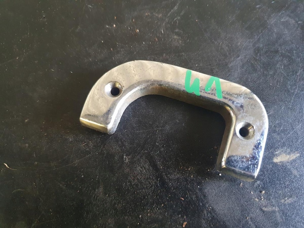 фото №2, Mercedes w114 w115 захист замка двері хром