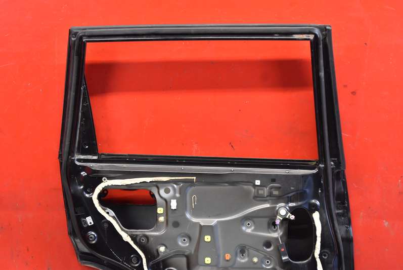 фото №15, Двері ліва задня задні чорні honda hr-v 1 i 5d 98-01