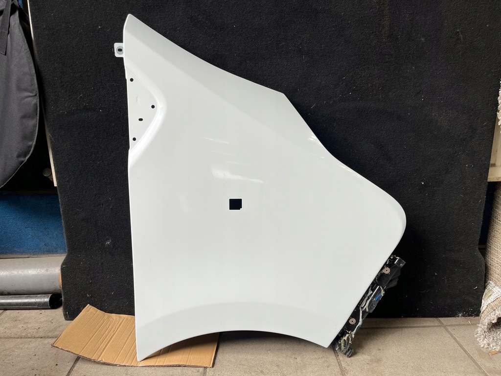 фото №1, Крыло правый передний renault trafic iii vivaro b