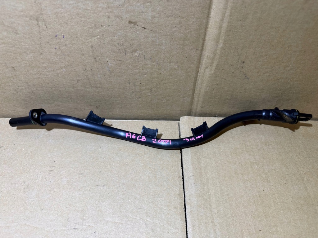 фото №3, Audi a6 c8 2.0 tdi щуп щуп масла трубка 05l103634a