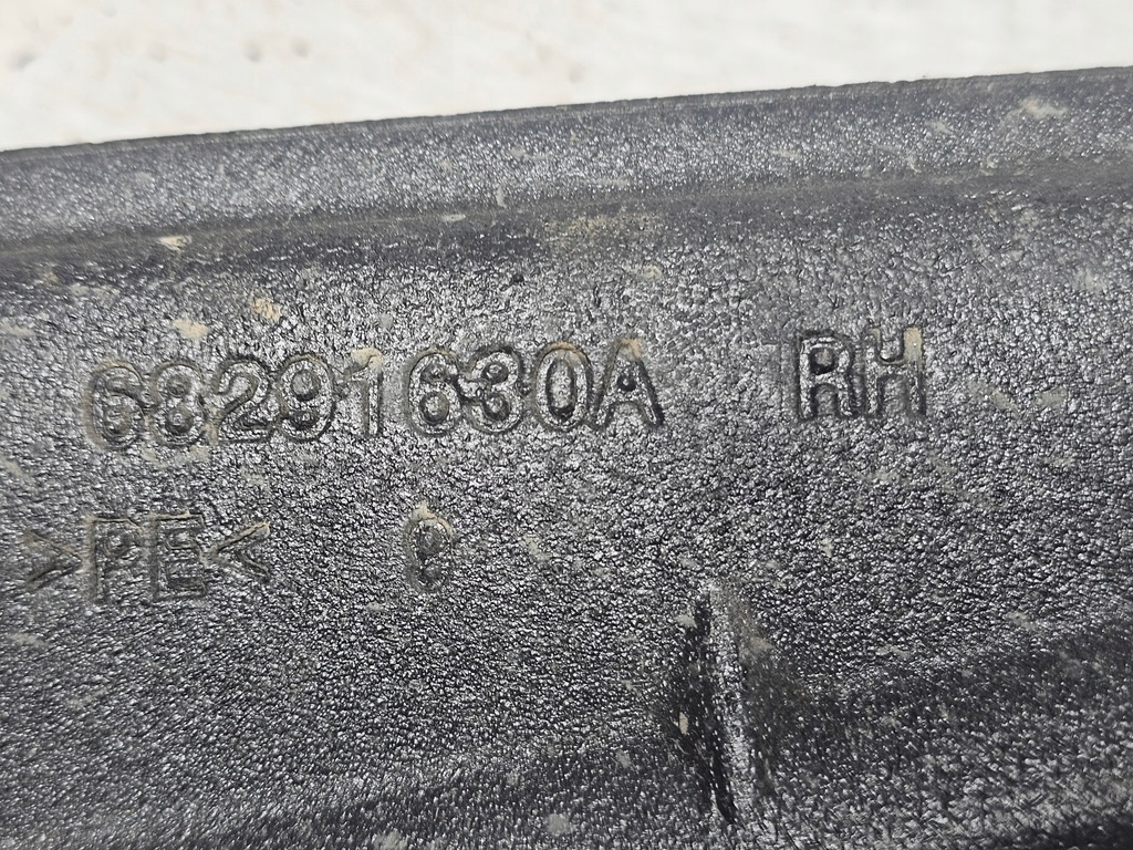 фото №10, Dodge ram v 19- шумоізоляція крила праве 68291630a usa