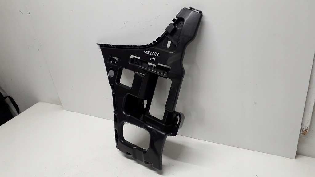 фото №9, Bmw 2 f46 напрямна бампера лівий задній 7318753