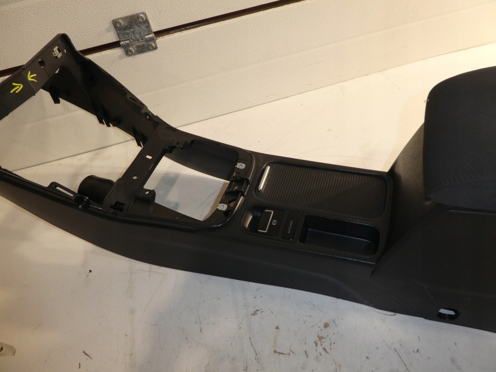 фото №5, Туннель подлокотник vw tiguan plus 5n0864251b