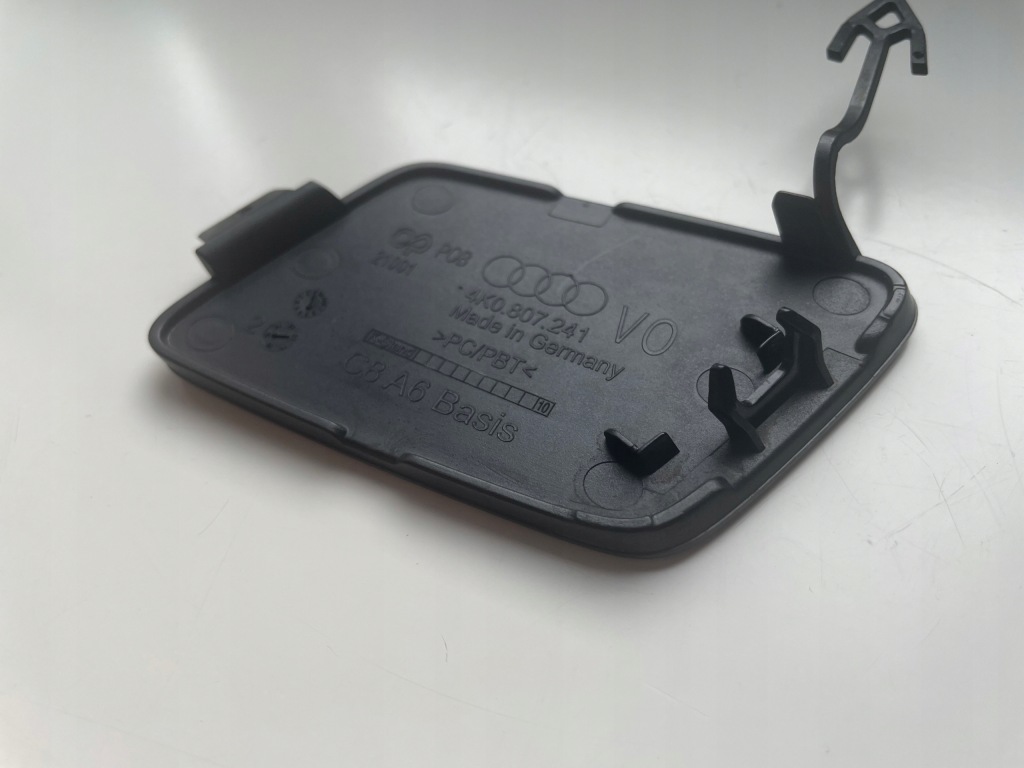 фото №9, Audi a6 c8 basis 2018-2023 заглушка фаркоп перед 4k0 оригінал