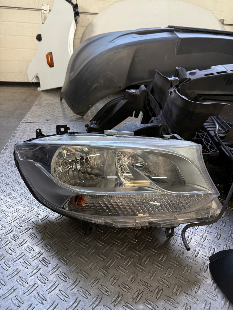 фото №14, Sprinter 907 18- перед kompletny 2.2 версия angielska