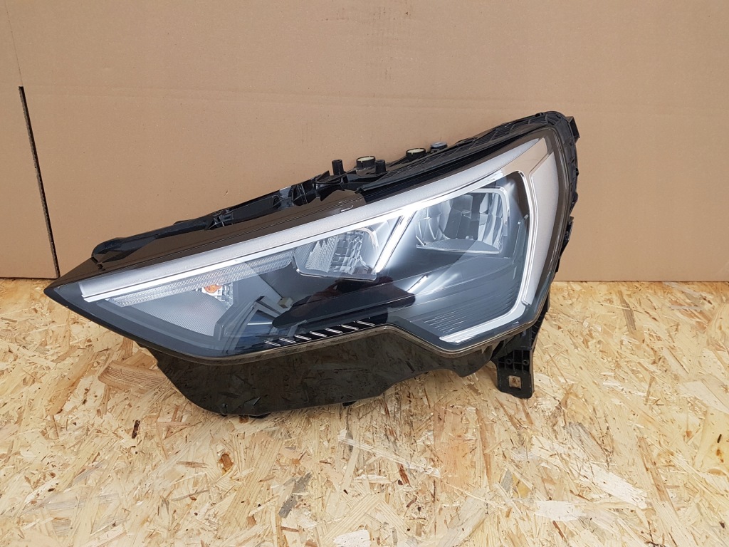 Купить Фара перед левая audi q3 83a full led 83a941011