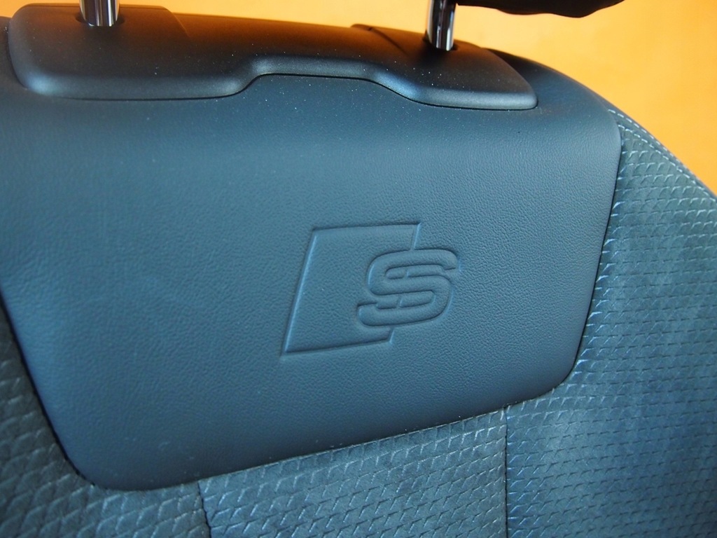 фото №11, Audi a4 s4 8w сидіння заднє сидіння шкіра alcantara 12km