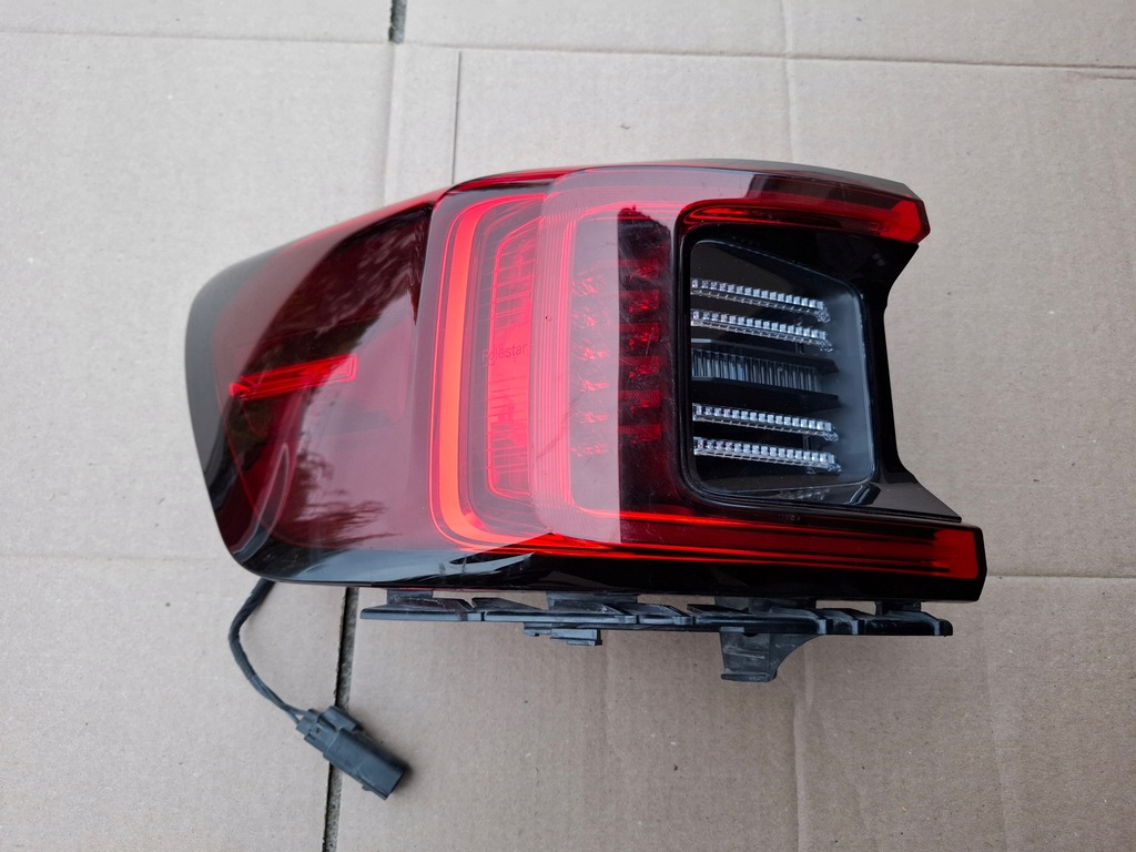 фото №1, Лампа задняя задняя polestar 2 ii оригинал