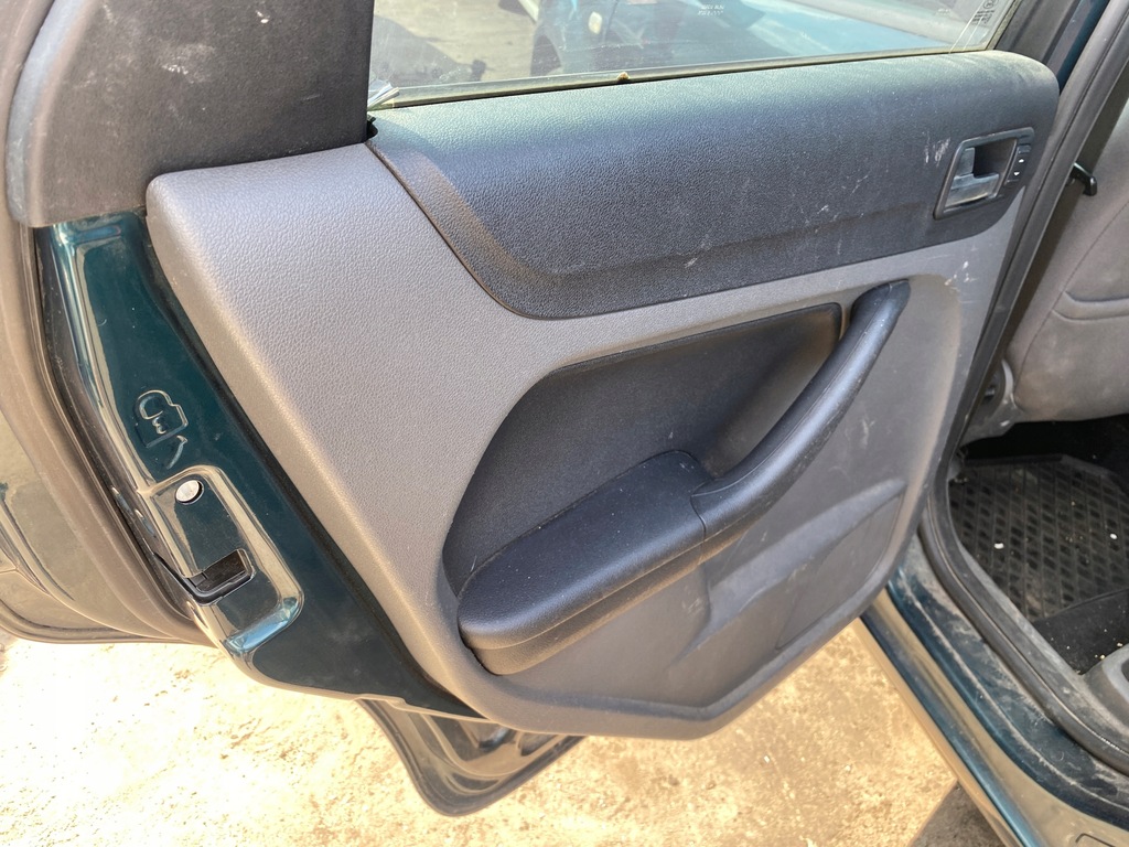 фото №8, Ford focus ii 2 04-12 обшивка оббивка обшивки двері правий лівий