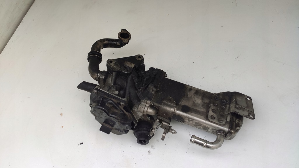 фото №6, Audi a4 b8 q5 8r a5 8t 2.0 tdi радіатор вихлопних газів egr v29041282