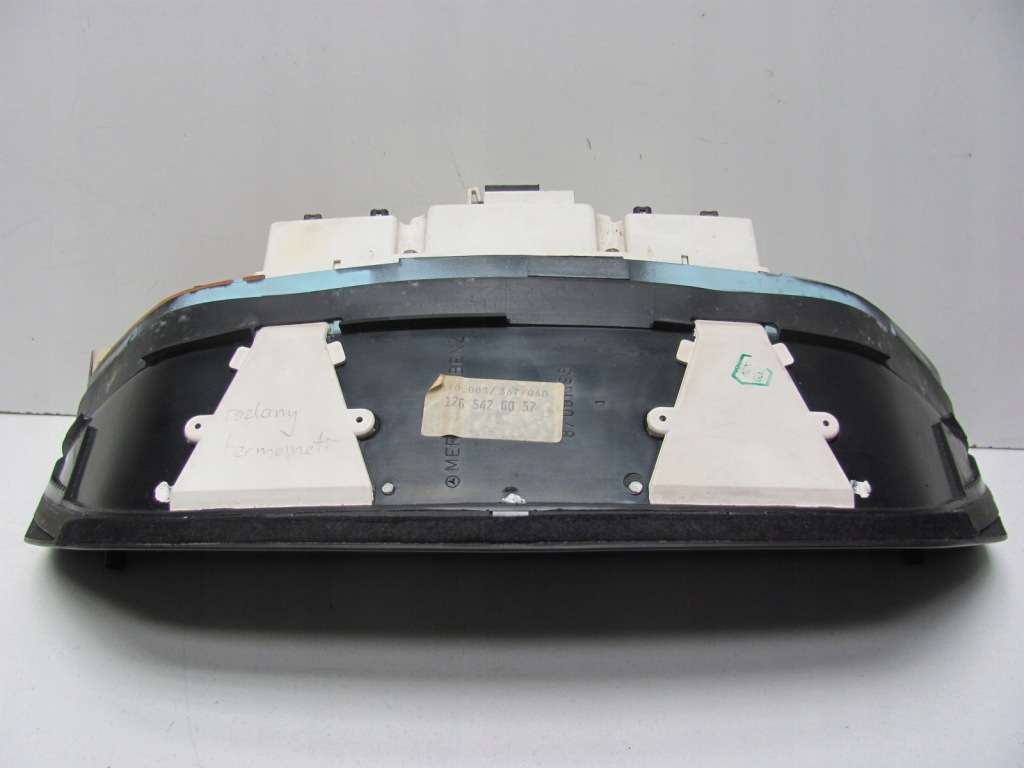 Mercedes w126 560 v8 лічильник w милях в Україні