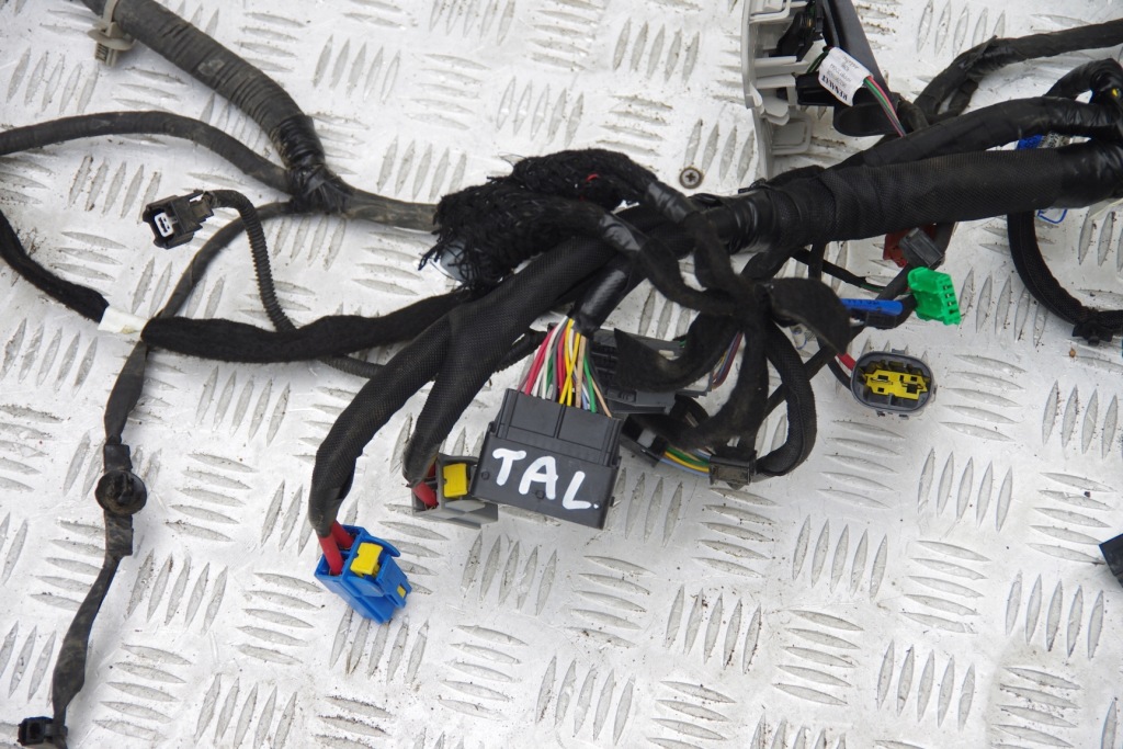 фото №4, Жгут электропроводка отсек двигателя talisman 1.6 tce