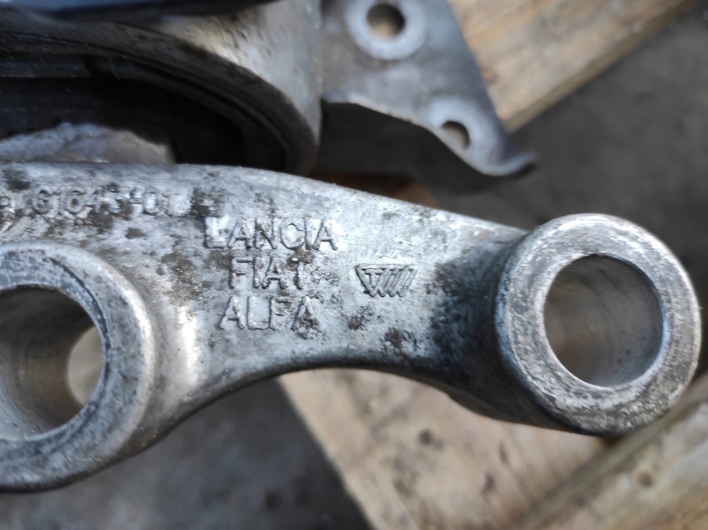 фото №9, Подушка кронштейн двигателя fiat doblo 1.6