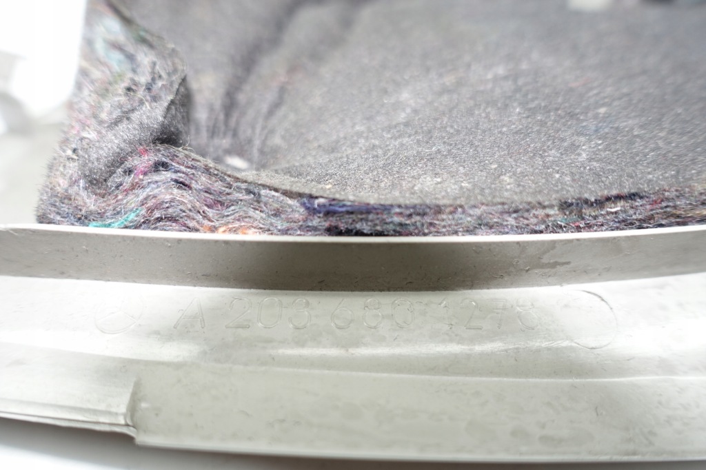 Купить Mercedes w203 защита панели левая правая заглушка обшивка 2036801278 2036801178