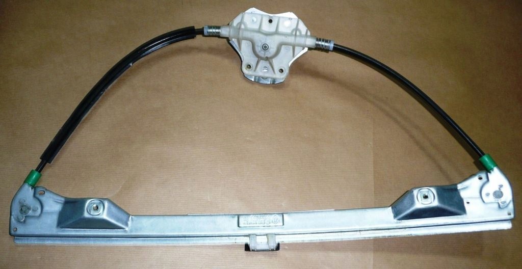 фото №2, Подъемник. стекло elekt. r clio ii левый перед 7700842239