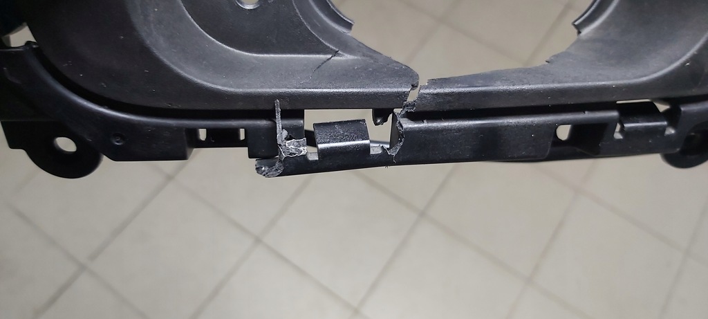 фото №13, Крышка разъём зарядки kia e-soul ev ii 2 19- 863c0-j2000