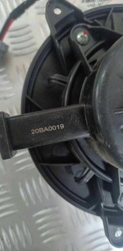 фото №2, Opel insignia a 08- воздуходувка вентилятор обдув