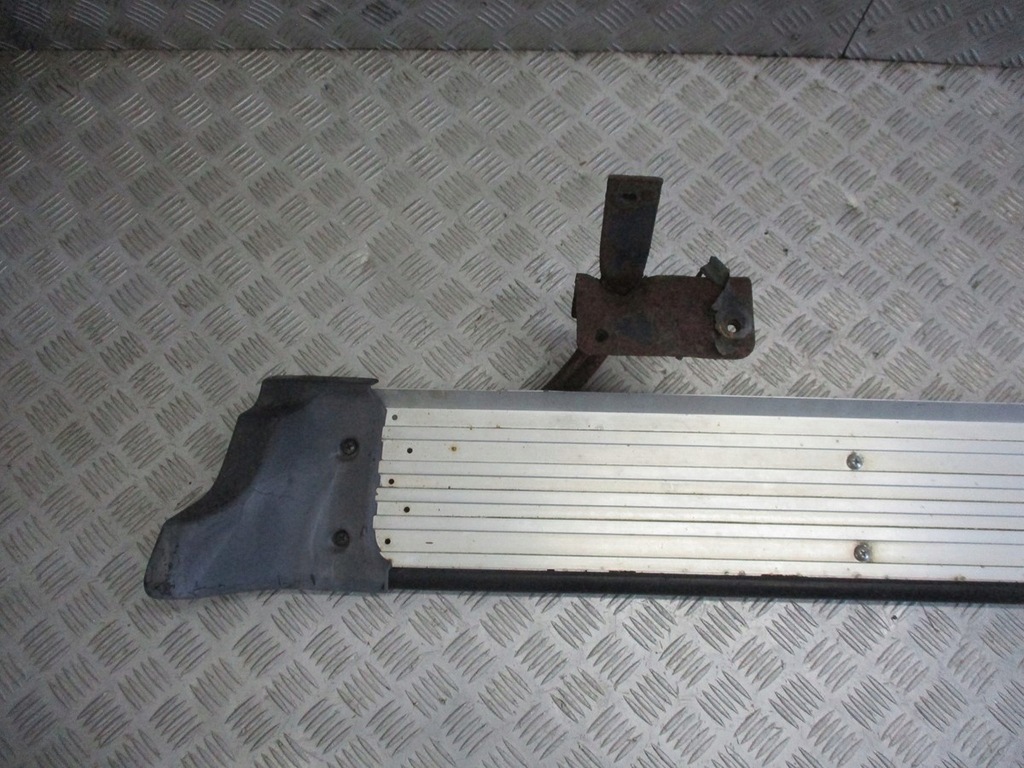 фото №8, Поріг підніжка правий nissan navara d22