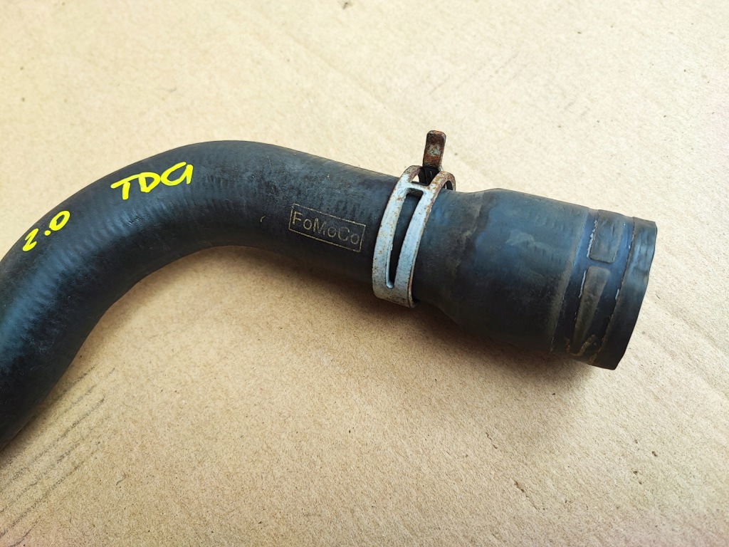 Kuga mk1 2.0 tdci рестайлинг  шланг радиатора правый Киев