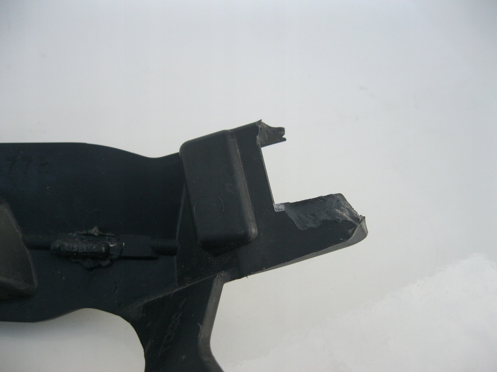 фото №3, Кронштейн рамка ліва протитуманної фари renault captur lift 17-