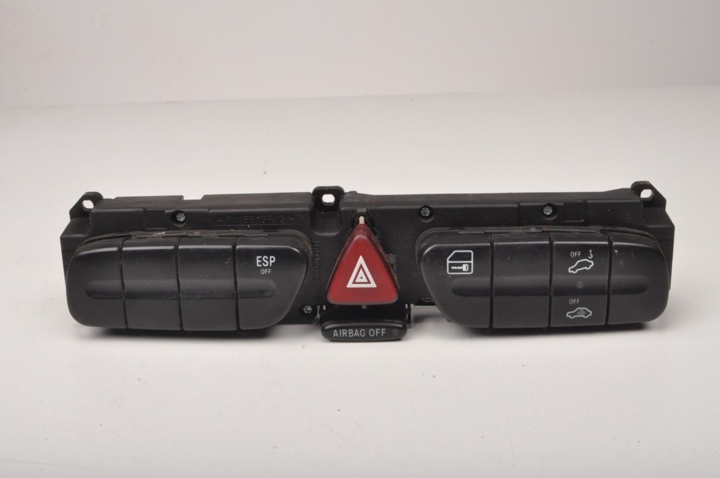 фото №1, Mercedes w203 выключатель света аварийных esp 2038215551