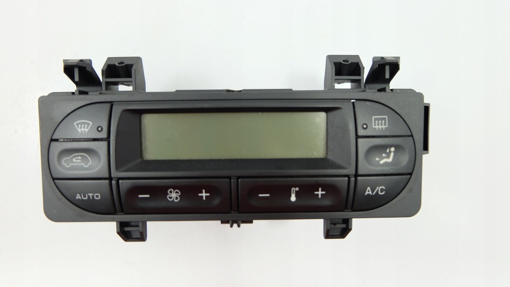 фото №1, Citroen c3 pluriel панель обдув