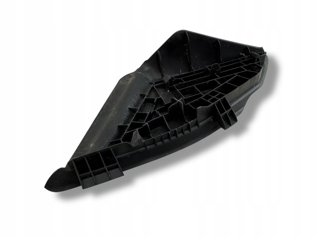 фото №8, Toyota yaris cross 2022 перед сторона левая жабо передние