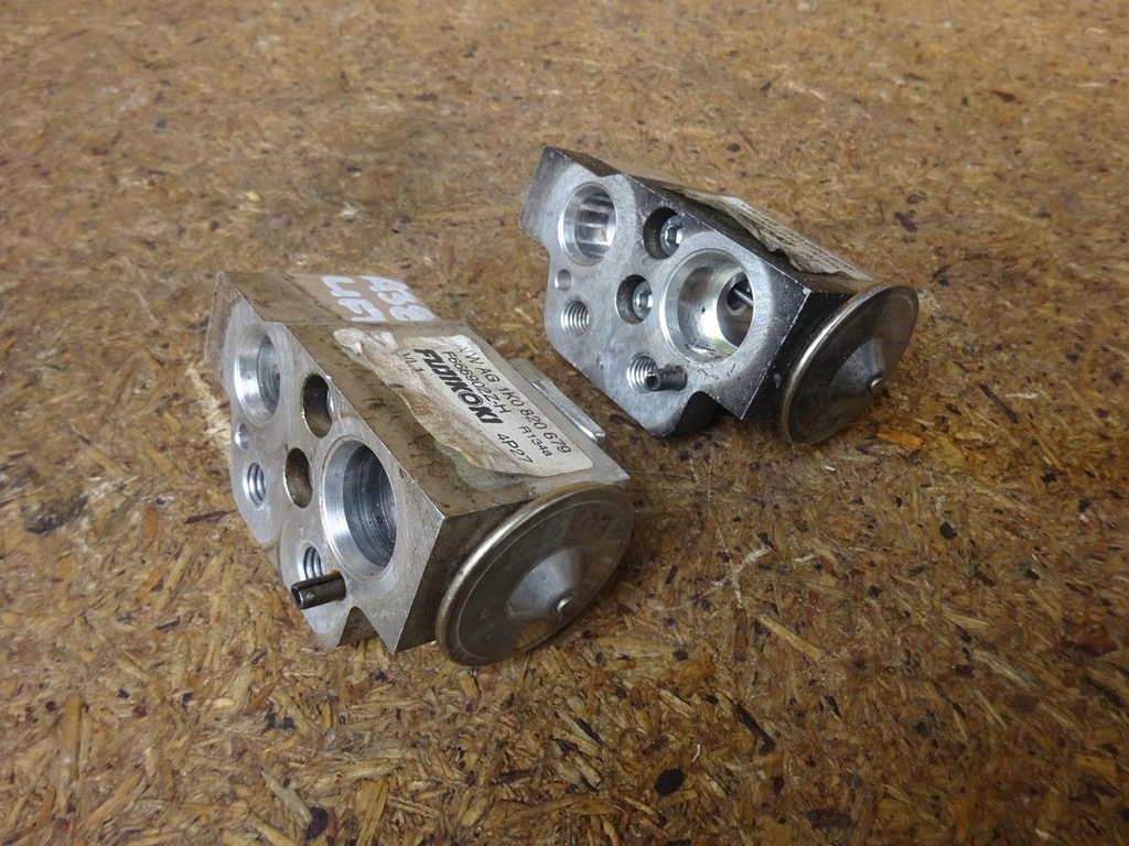 фото №14, Audi a3 8p tt 8j 1.4 tsi tfsi клапан расширительный кондиционера 1k0820679