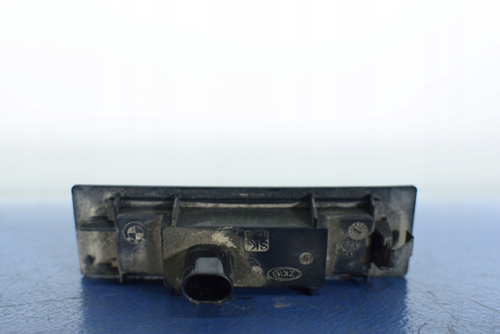 фото №4, Bmw 6 f13 лампа подсветка номерного знака 7193294