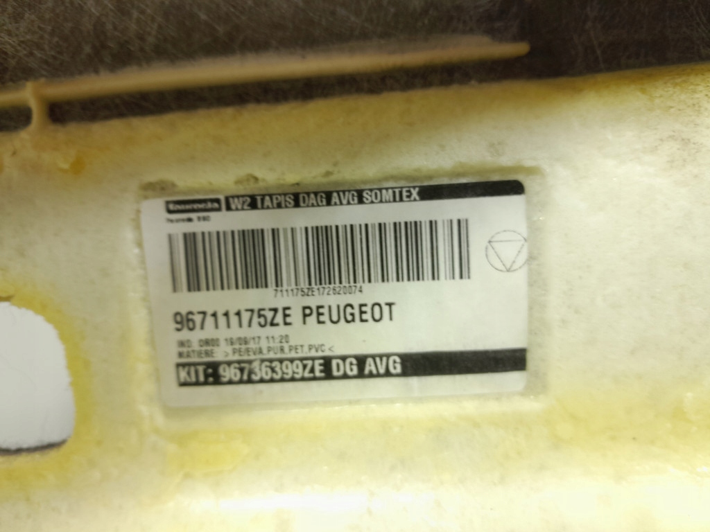 фото №11, Peugeot 508 i sw kombi килимок обшивка підлога 3 szt