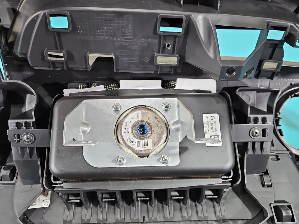 фото №9, Панель приладів приладова консоль панель приладів renault clio iv подушка пасажира оригінал