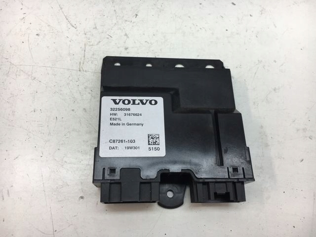 фото №1, Volvo v60 ii модуль кришки багажника 32256098