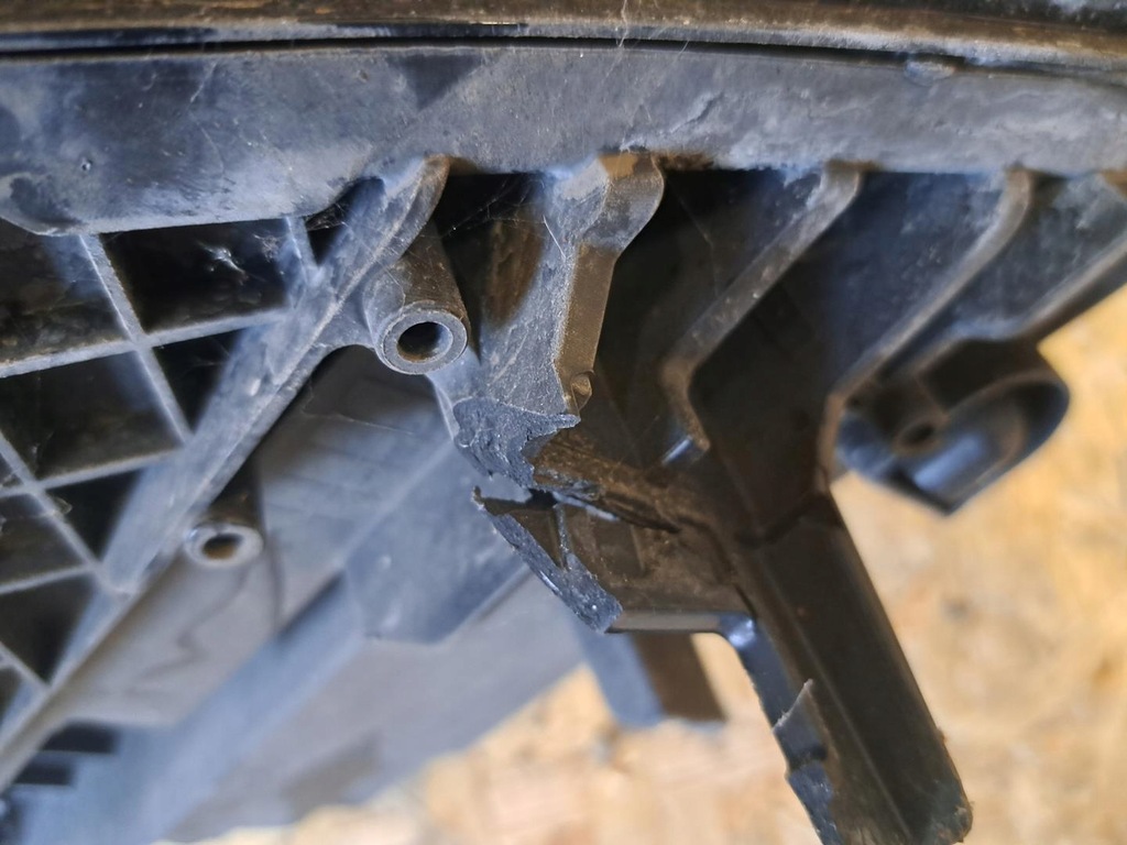 фото №8, Mercedes w247 b-klasa лампа перед передня права комплектна eu