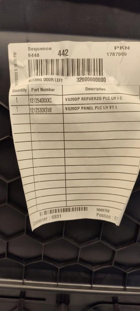 фото №9, Mercedes vito w447 обшивка дверь раздвижных левый a4477370800