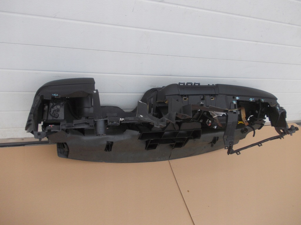 фото №13, Панель приладів консоль подушки безпеки alfa romeo giulietta europa orginał