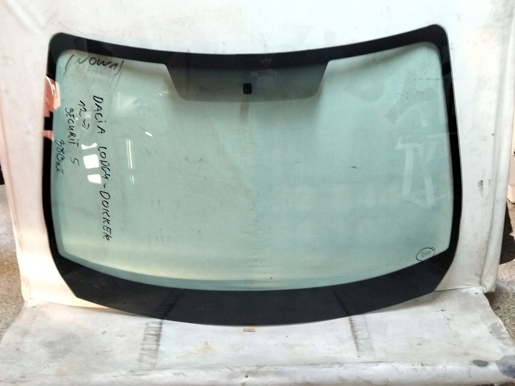 фото №1, Скло передня dacia lodgy / dacia dokker 2012-