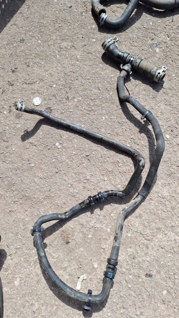 фото №1, Труба пабтрубок  шланг охлаждение воды renault twingo iii 217413937r