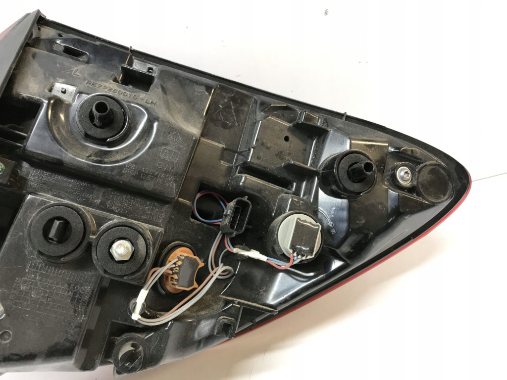 Renault captur 2 mitsubishi asx 2 фара ліва задній задня 265557489r Оригінал
